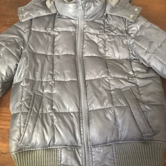 Old Navy Cozy Fleece-lined Grey Puffer - Picture 5 of 9